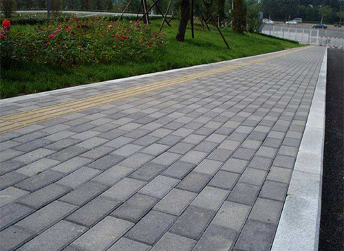 高明道路马路透水砖铺装案例